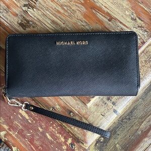 Michael Kors Black Wristlet Wallet